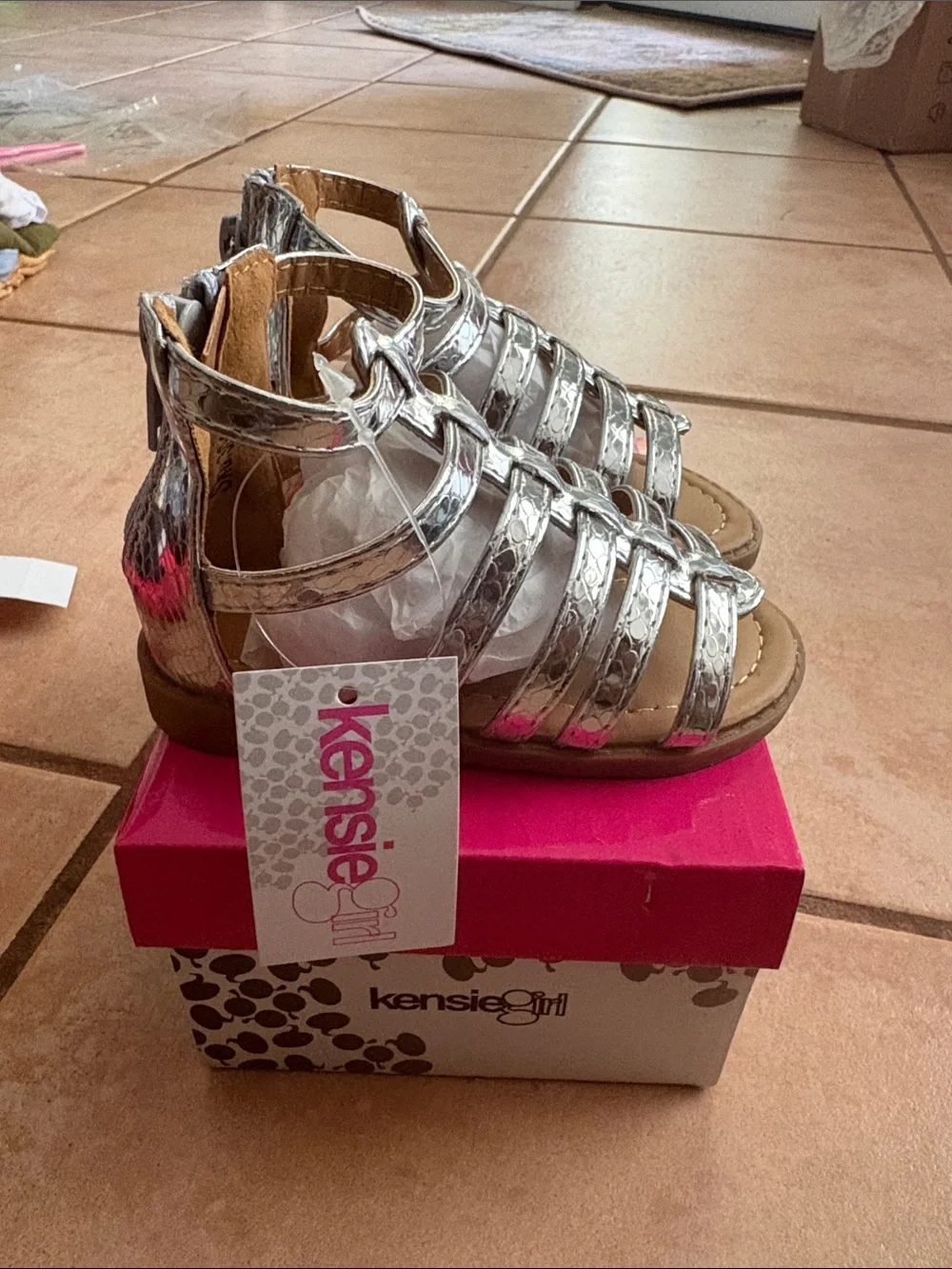 Kensie Girl Silver Strappy Gladiator Sandals for Kids